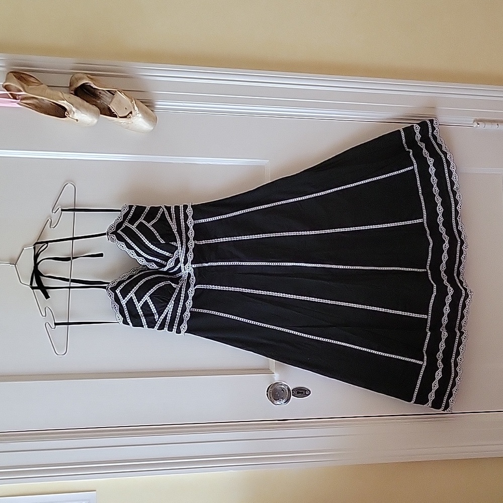 B&W embroidered knee length dress
